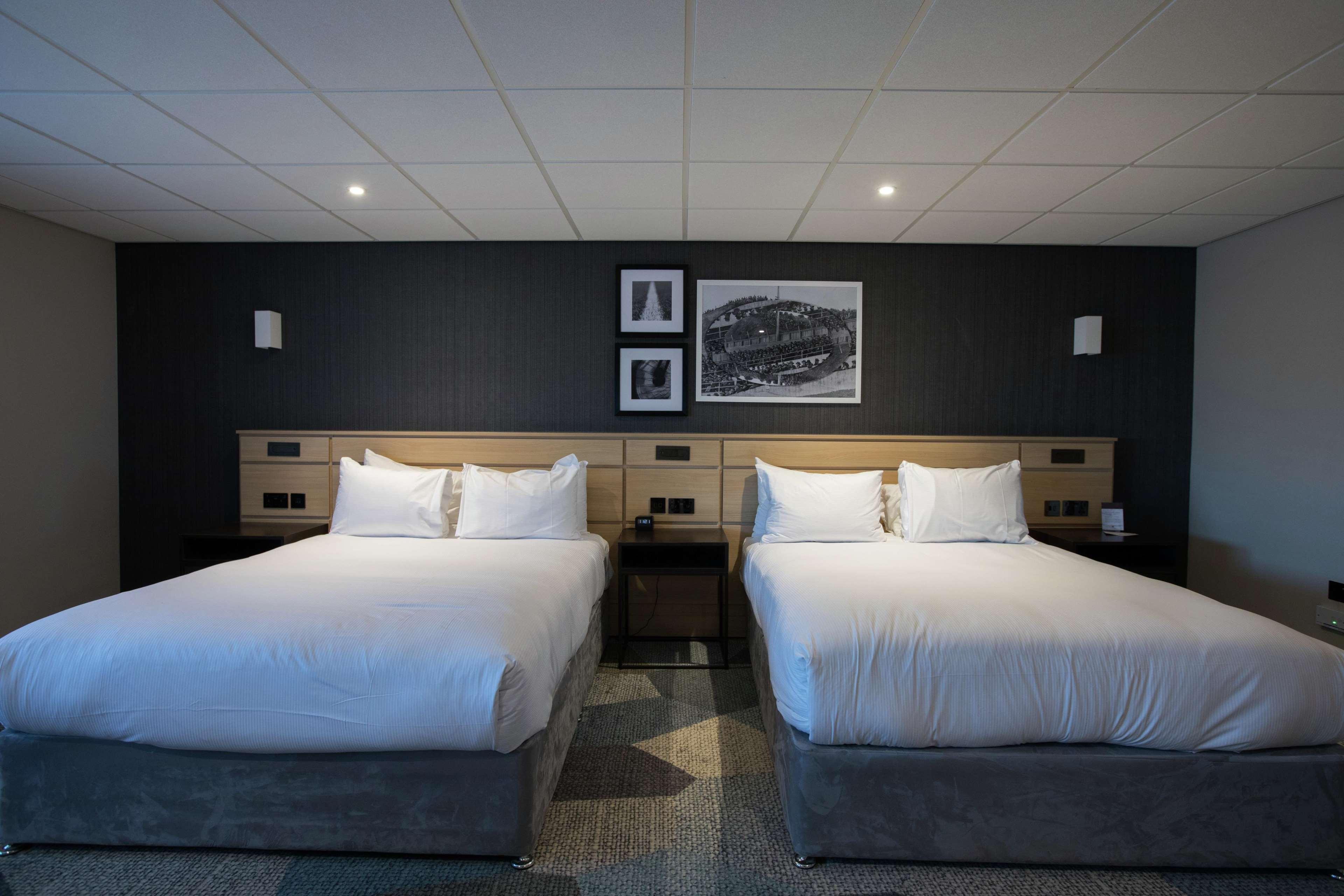Hotel Doubletree By Hilton Coventry Building Society Arena Exterior foto